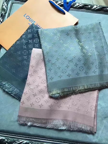 Louis Vuitton Scarf LVS9224A Louis Vuitton Scarf LVS9224A