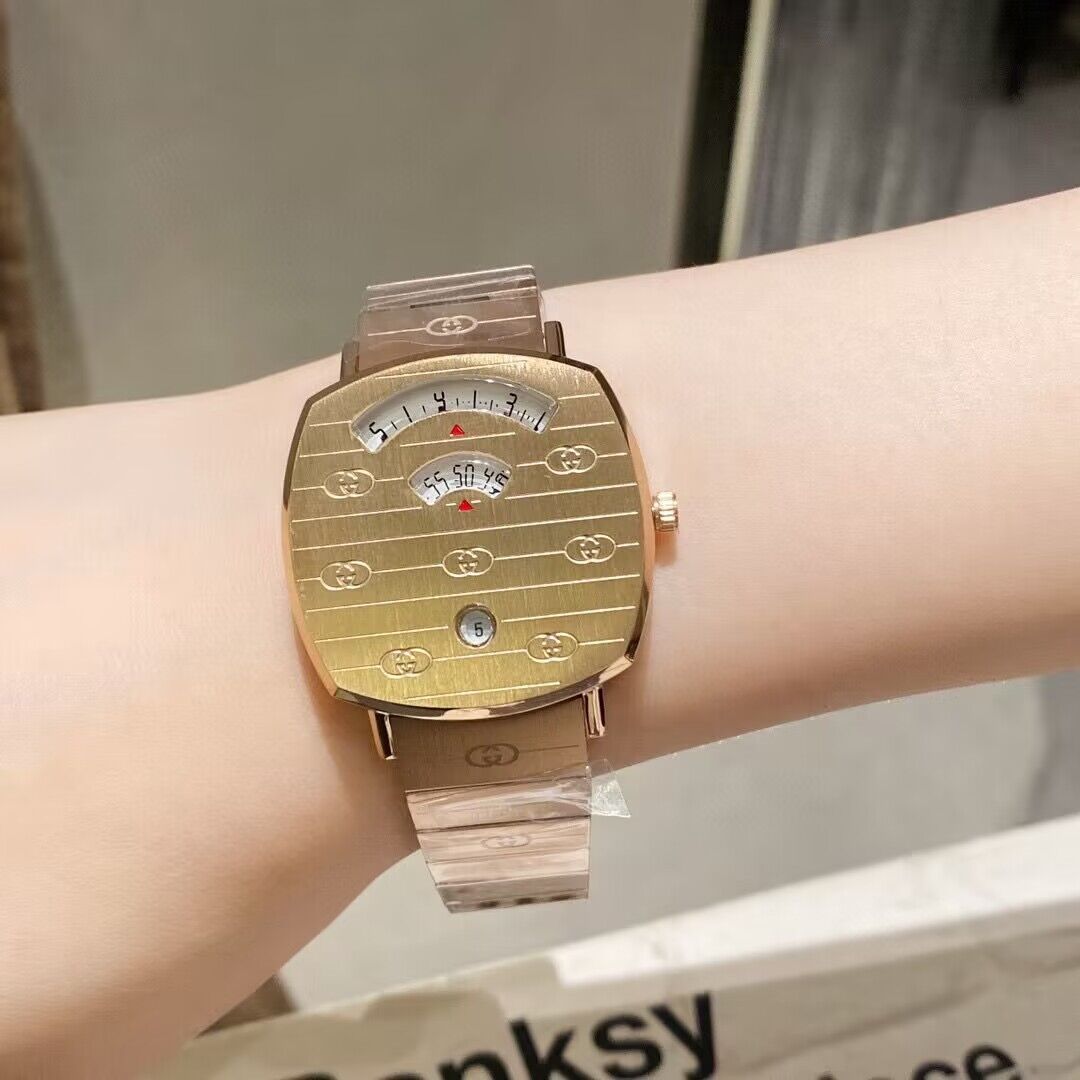 Gucci Couple Watch G42103 Gucci Couple Watch G42103