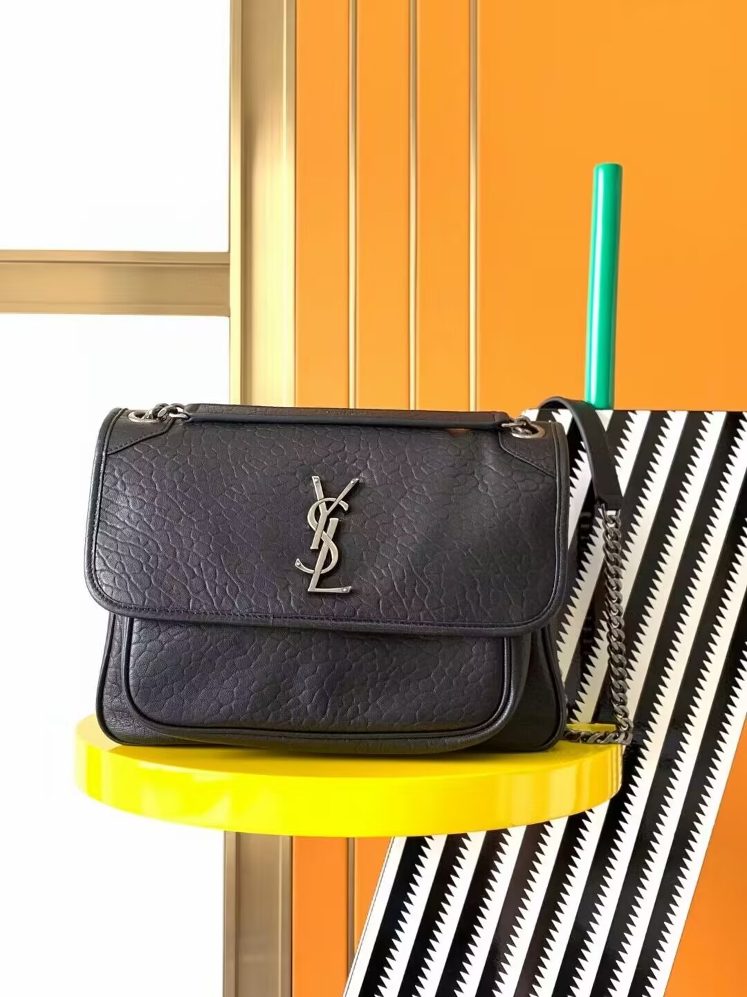 SAINT LAURENT NIKI MEDIUM IN GRAINED LAMBSKIN Y783361 BLACK SAINT LAURENT NIKI MEDIUM IN GRAINED LAMBSKIN Y783361 BLACK