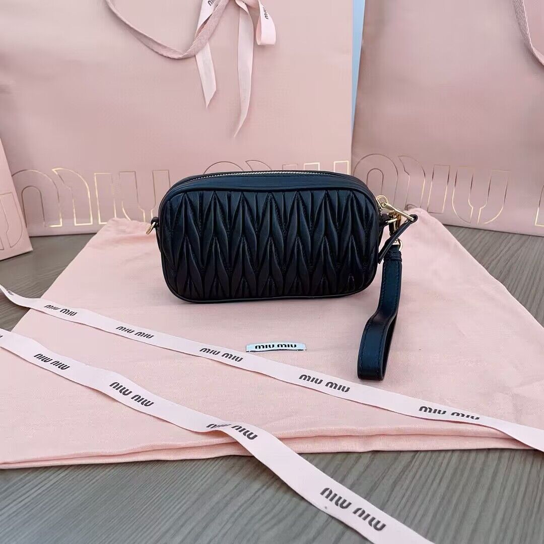miu miu Matelasse Nappa Original Sheepskin Leather bag 5NE846 Black miu miu Matelasse Nappa Original Sheepskin Leather bag 5NE846 Black