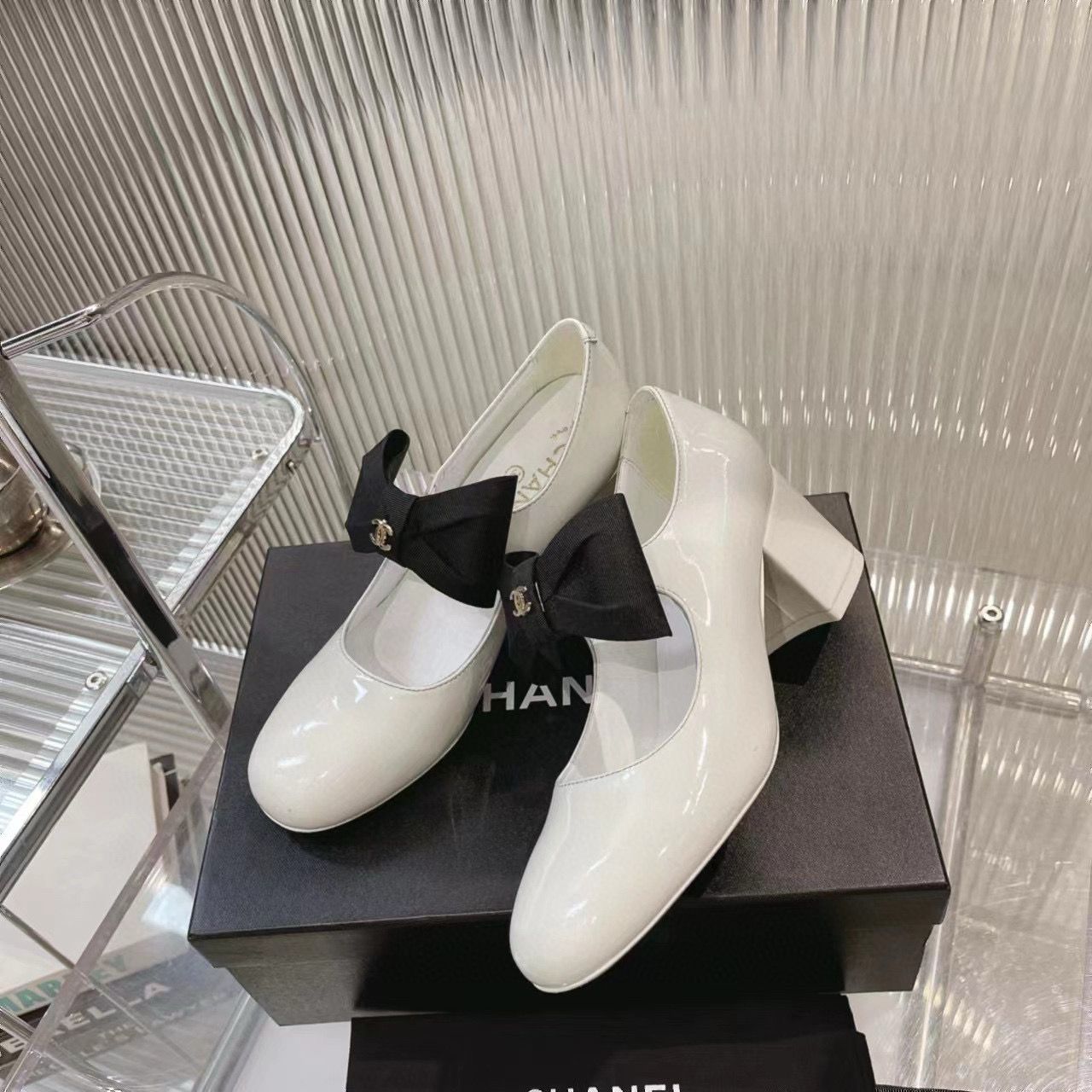 Chanel 24C Bow Mary Jane Shoes Original Patent Calf Leather 55MM Heels C85923 White Chanel 24C Bow Mary Jane Shoes Original Patent Calf Leather 55MM Heels C85923 White