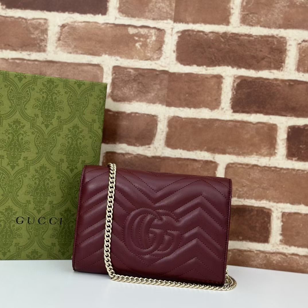 Gucci GG MARMONT SUPER MINI BAG 474575 red Gucci GG MARMONT SUPER MINI BAG 474575 red