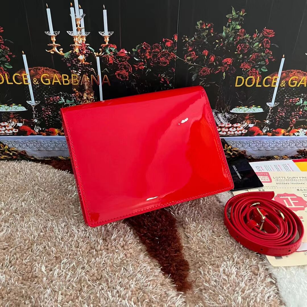 Dolce & Gabbana Patent leather Shoulder Bag G6551 red Dolce & Gabbana Patent leather Shoulder Bag G6551 red