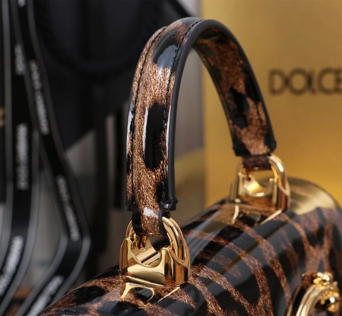 Dolce & Gabbana Patent leather Shoulder Bag G6504 black&brown Dolce & Gabbana Patent leather Shoulder Bag G6504 black&brown