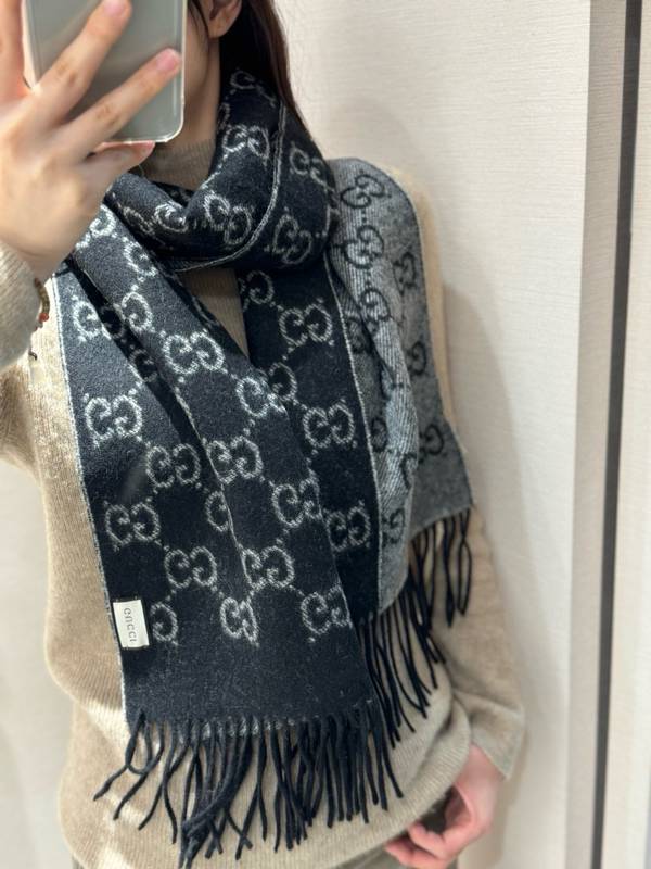 Gucci Scarf GUC00346 Gucci Scarf GUC00346