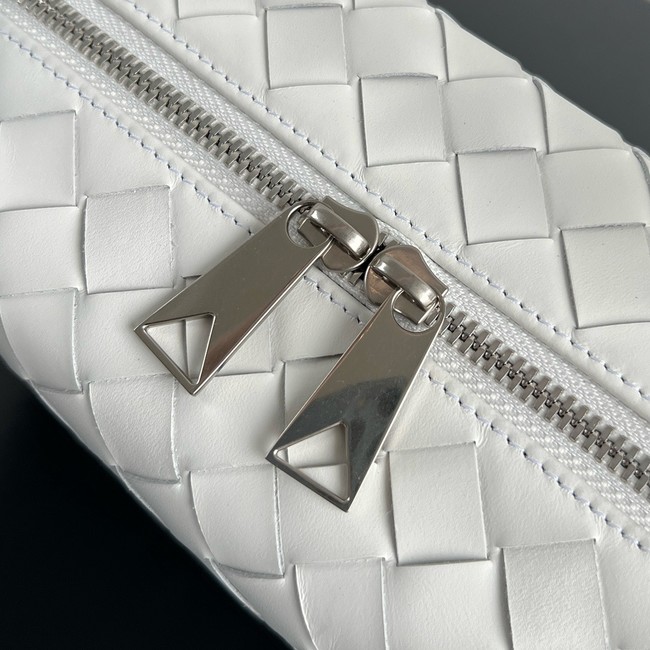 Bottega Veneta Concert Pouch 794258 white