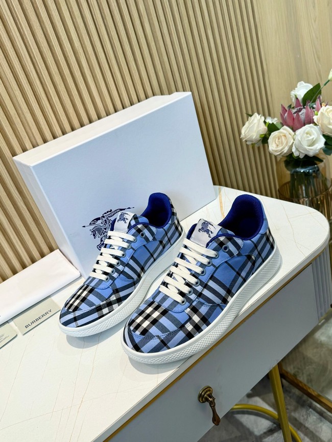BurBerry Mens Flat shoes 44994-4