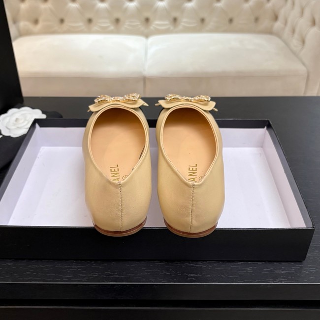 CHANEL Ballet flats C35960-1