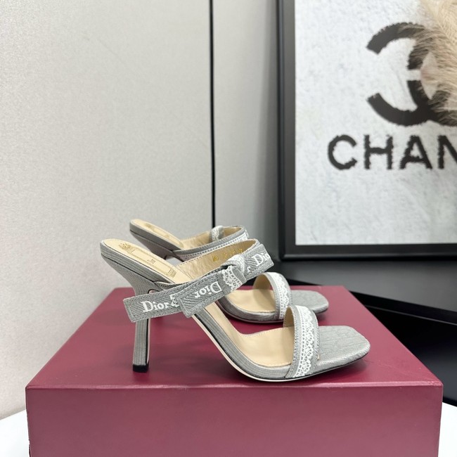 Dior Heeled Sandal with JAdior Straps Embroidered Cotton KCO538NV-4
