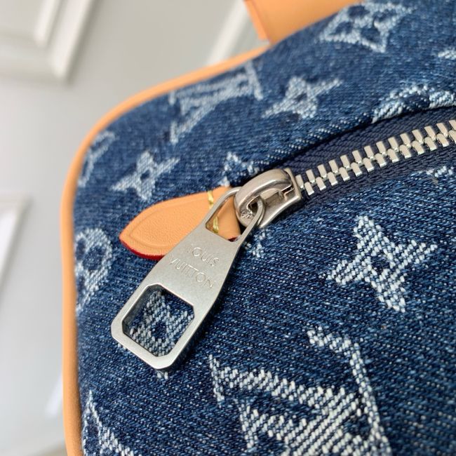 Louis Vuitton Locker Dopp Kit M28363 Blue Louis Vuitton Locker Dopp Kit M28363 Blue