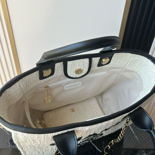 CHANEL Shopping Bag AS3257 white&black CHANEL Shopping Bag AS3257 white&black