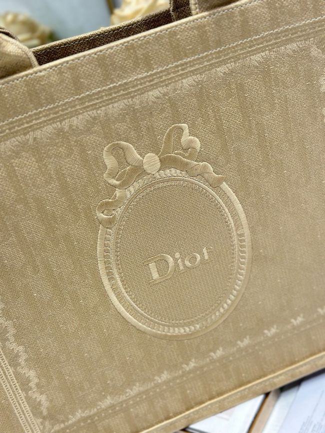 Large Dior Book Tote Book Cover Embroidery TSH295-2 Large Dior Book Tote Book Cover Embroidery TSH295-2