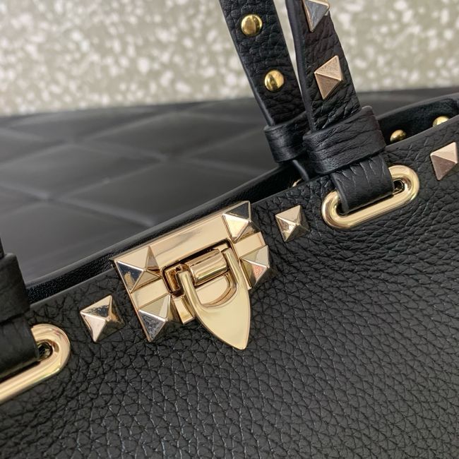 VALENTINO ROCKSTUD mini grained calfskin bag SHI16 black&gold VALENTINO ROCKSTUD mini grained calfskin bag SHI16 black&gold