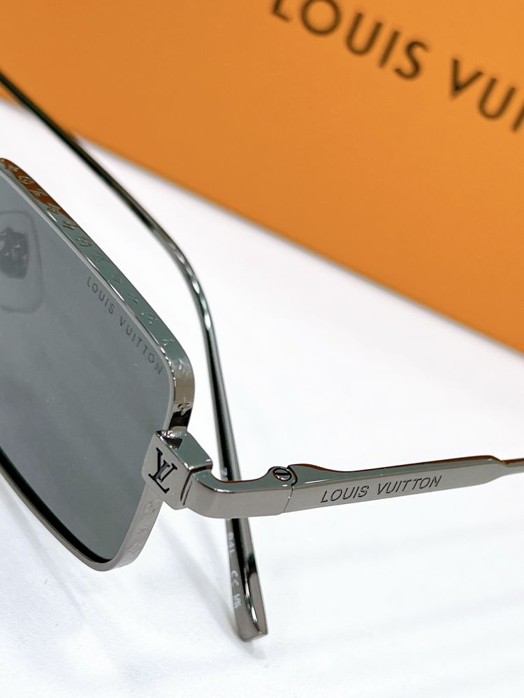 Louis Vuitton Sunglasses LVS00016-1 Louis Vuitton Sunglasses LVS00016-1