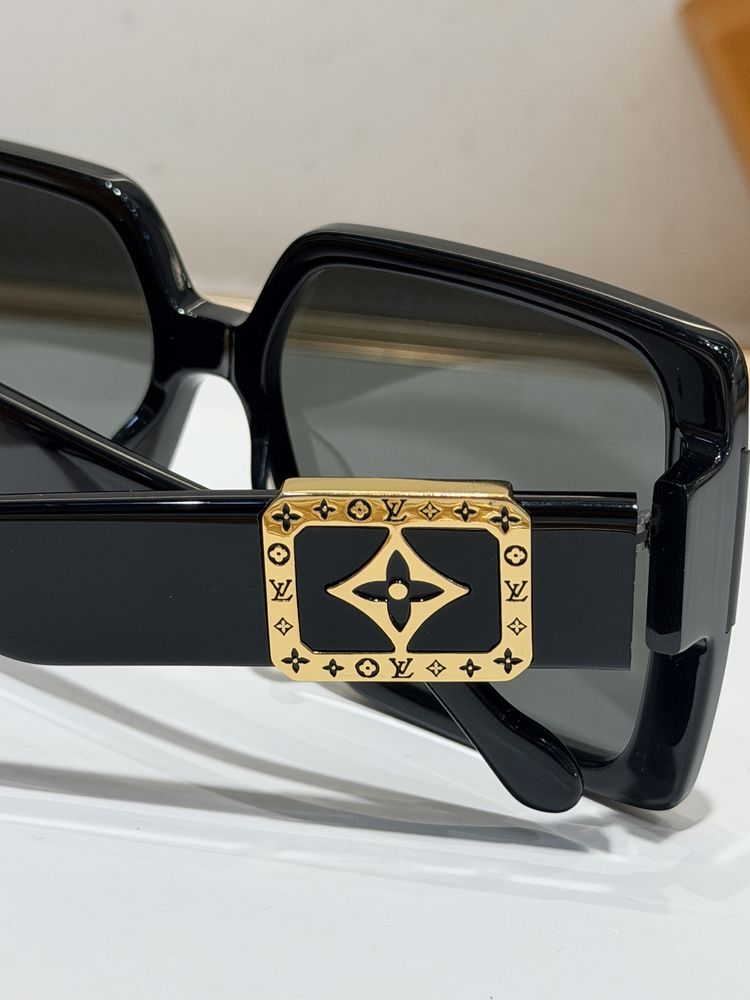 Louis Vuitton Sunglasses LVS00020-1 Louis Vuitton Sunglasses LVS00020-1