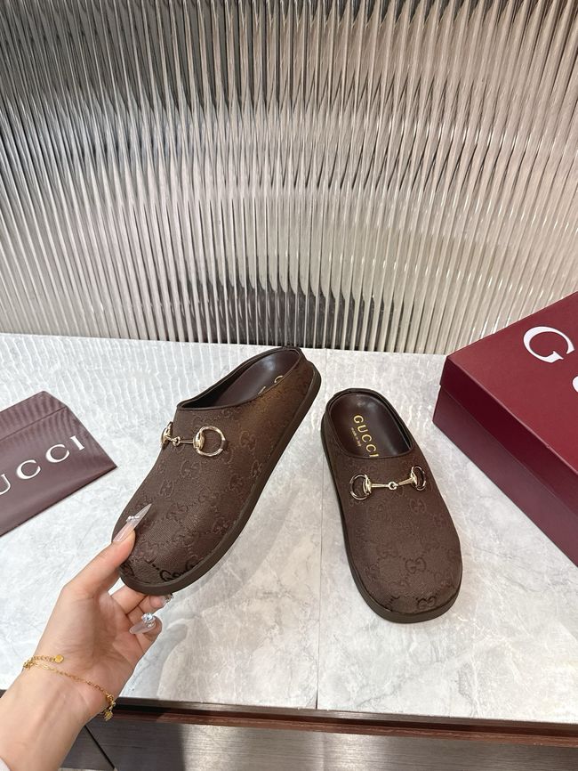 Gucci Womens mule with Horsebit 749815-2