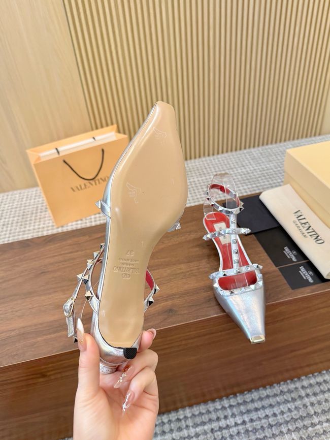 Valentino ROCKSTUD lambskin high heels 4cm 65052-3