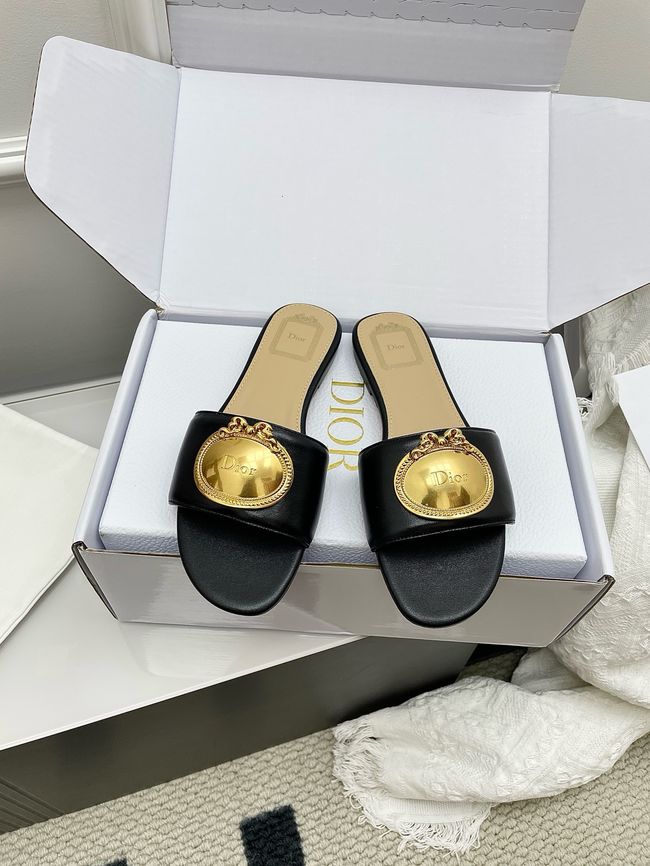 Dior slides 65059-2
