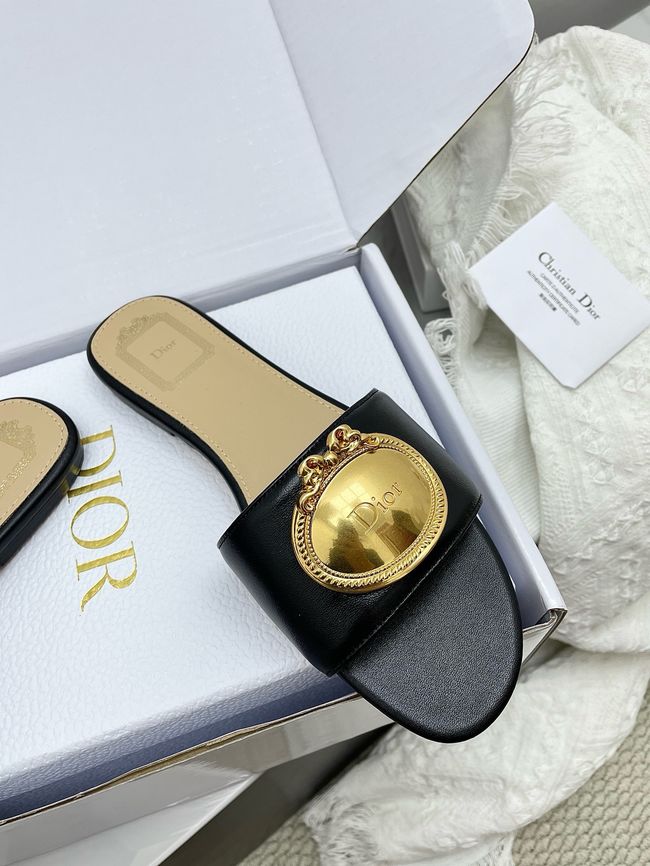 Dior slides 65059-2