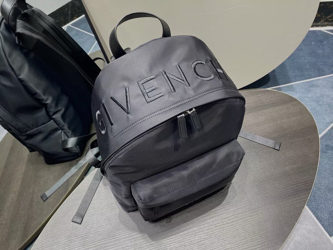 Givenchy Backpack G53012 Black Givenchy Backpack G53012 Black