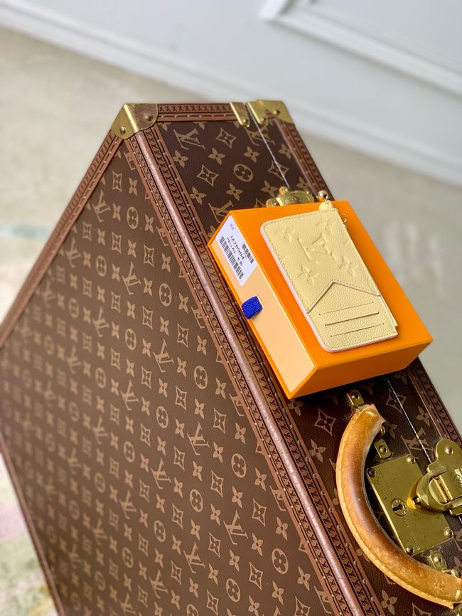 Louis Vuitton Romy Card Holder M28984 Banana