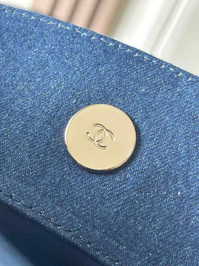 CHANEL Small Tote AS5951 Beige & blue CHANEL Small Tote AS5951 Beige & blue