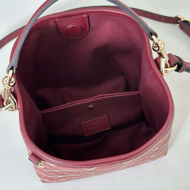 Gucci GG Emblem small bucket bag fabric 815118 red Gucci GG Emblem small bucket bag fabric 815118 red