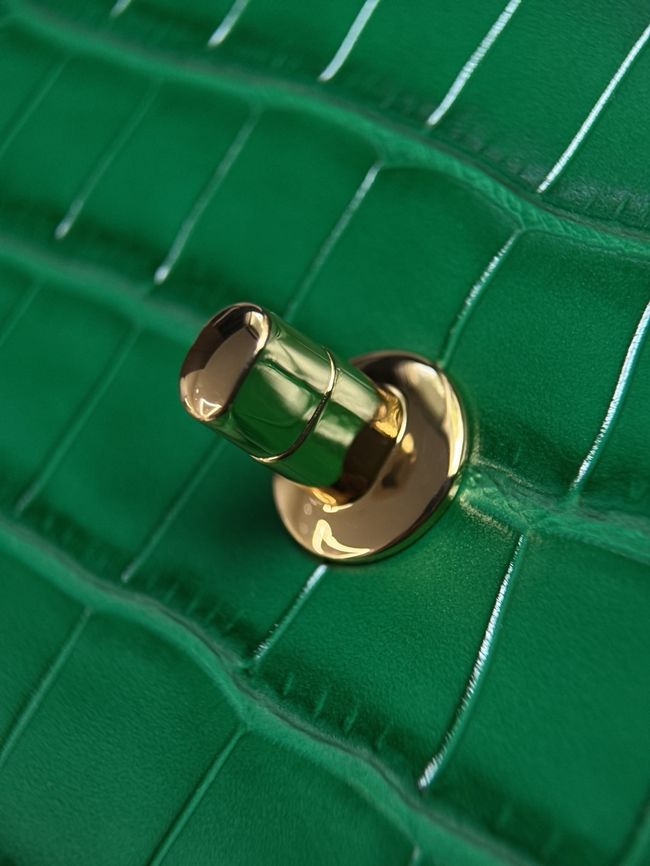 CHANEL Mini Flap Bag with Top Handle AS6424 green CHANEL Mini Flap Bag with Top Handle AS6424 green
