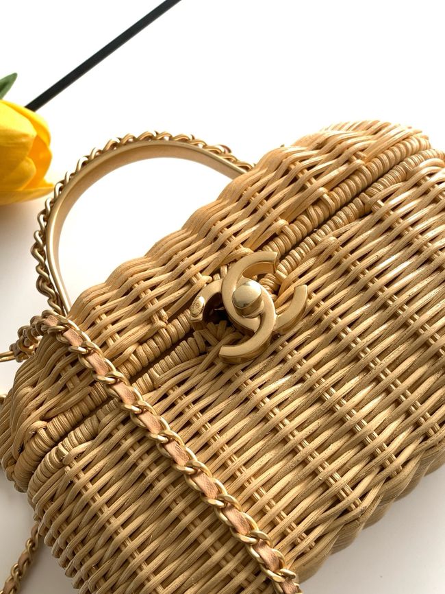 CHANEL Shoulder Bag AS5993 Apricot CHANEL Shoulder Bag AS5993 Apricot