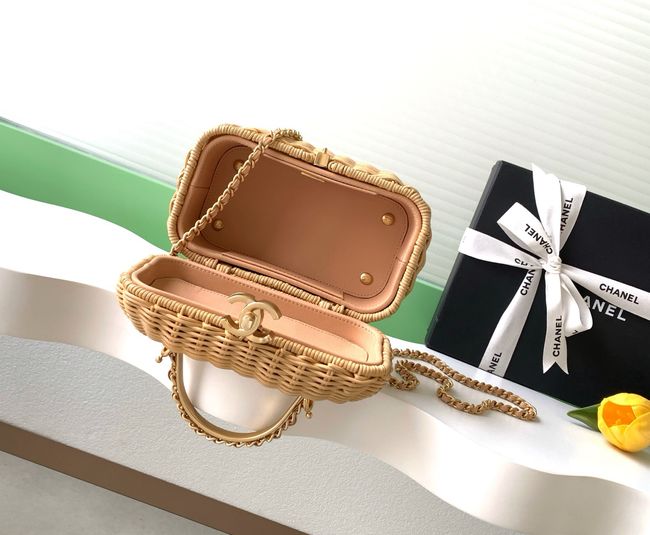 CHANEL Shoulder Bag AS5993 Apricot CHANEL Shoulder Bag AS5993 Apricot