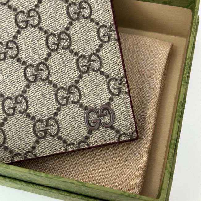 Gucci interior GG passport case 795229-1 Gucci interior GG passport case 795229-1