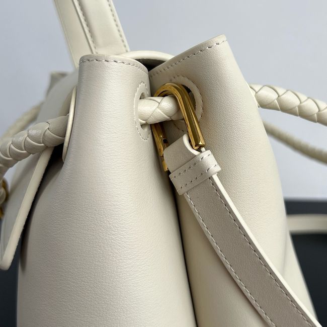 Bottega Veneta Medium Andiamo 09555 Sea salt