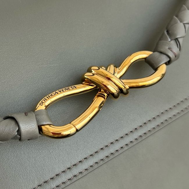 Bottega Veneta Andiamo 09555 gray