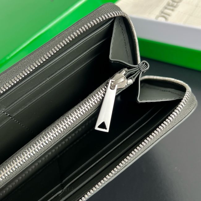 Bottega Veneta Woven Mycelium Zip-Around Wallet 02008 dark green Bottega Veneta Woven Mycelium Zip-Around Wallet 02008 dark green