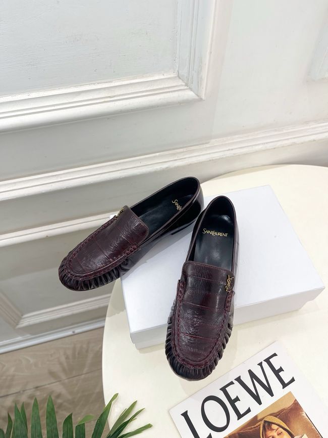 Yves saint Laurent LE LOAFER supple in shiny leather 818908-7