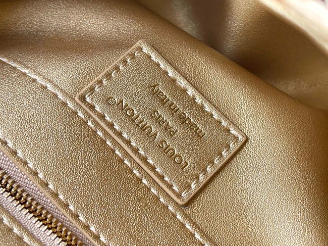 Louis Vuitton Capucines Mini M28544 Gold Louis Vuitton Capucines Mini M28544 Gold
