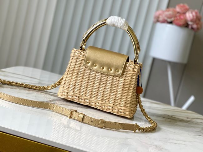 Louis Vuitton Capucines Mini M28544 Gold Louis Vuitton Capucines Mini M28544 Gold