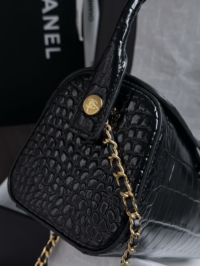 Chanel Clutch with chain Crocodile Embossed AP5294 dark gray Chanel Clutch with chain Crocodile Embossed AP5294 dark gray