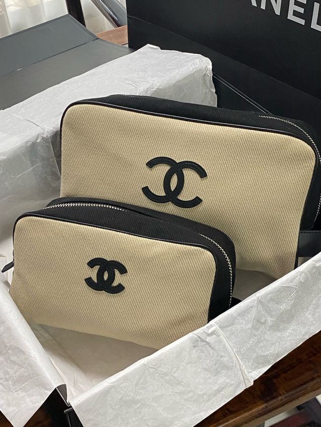 Chanel Zipped Pouch AS5226 Beige Chanel Zipped Pouch AS5226 Beige