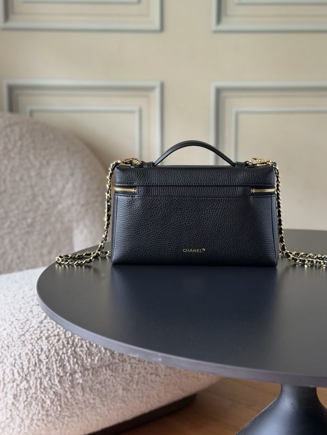 Chanel Large Vanity with chain AP5347 black Chanel Large Vanity with chain AP5347 black