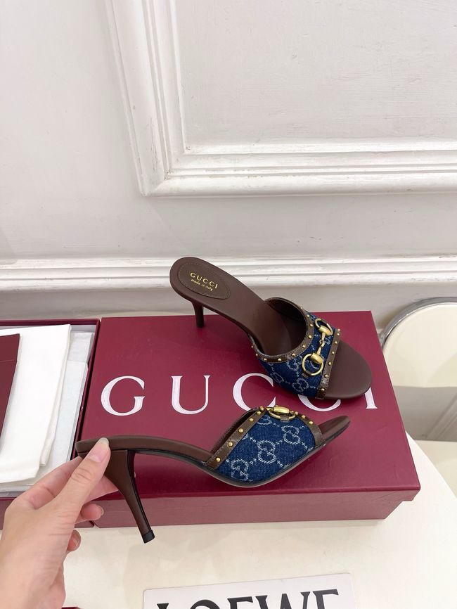 Gucci Womens slide sandal with Horsebit 853671-2