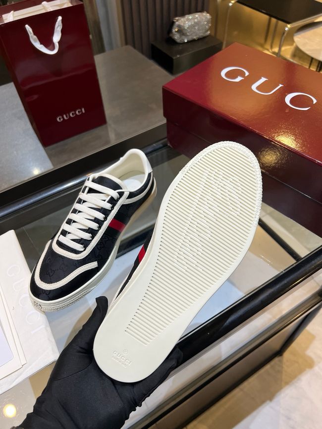Gucci sneaker with Web 757943-9