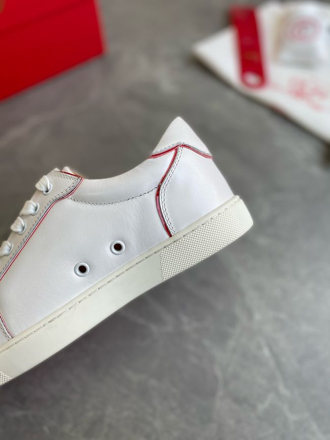 Christian Louboutin flat shoes 64129-17