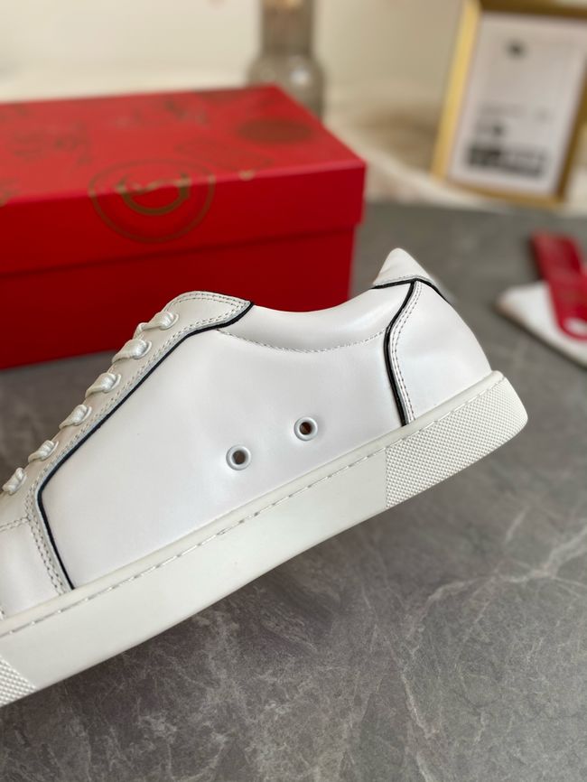 Christian Louboutin flat shoes 64129-18 Christian Louboutin flat shoes 64129-18