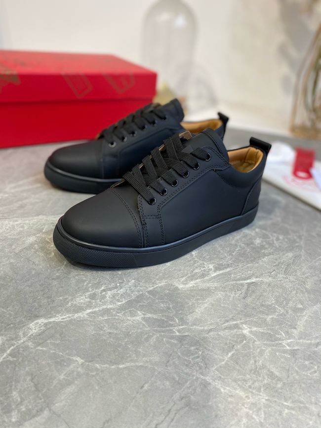 Christian Louboutin flat shoes 64129-19