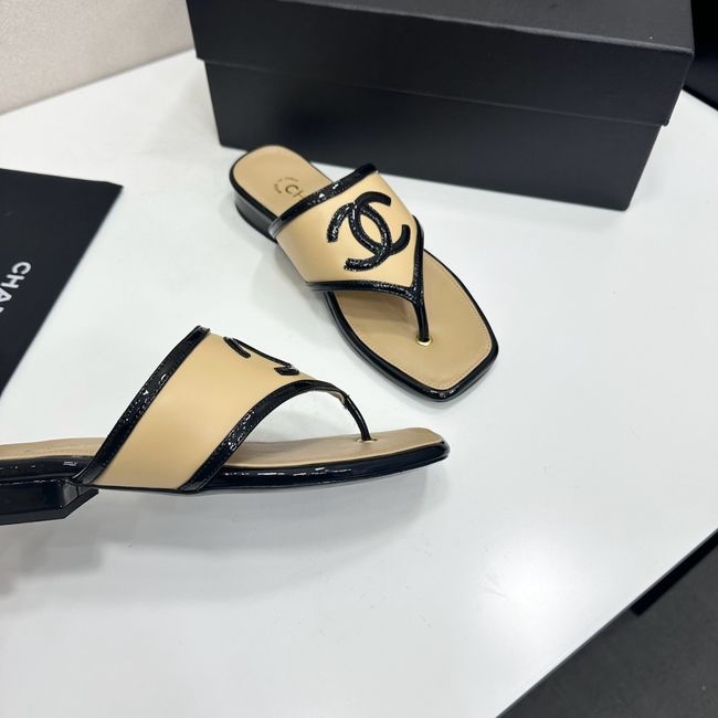 Chanel Thongs 64160-6