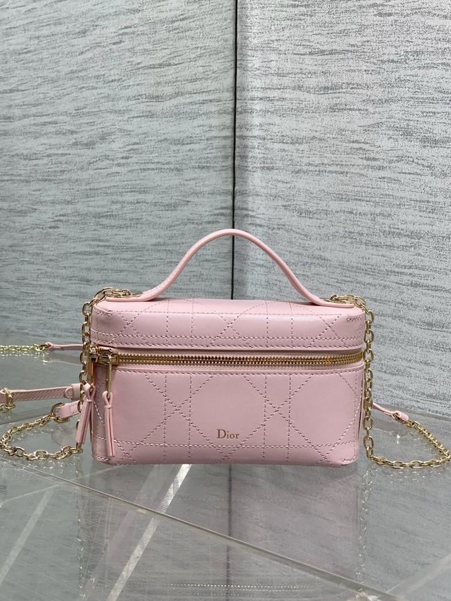 Dior Trianon Soft Vanity Mini Bag Flat Macrocannage Lambskin S4613OS Soupir Pink Dior Trianon Soft Vanity Mini Bag Flat Macrocannage Lambskin S4613OS Soupir Pink