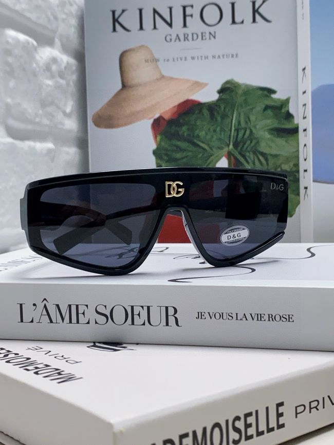 Dolce & Gabbana Sunglasses 821453-1 Dolce & Gabbana Sunglasses 821453-1