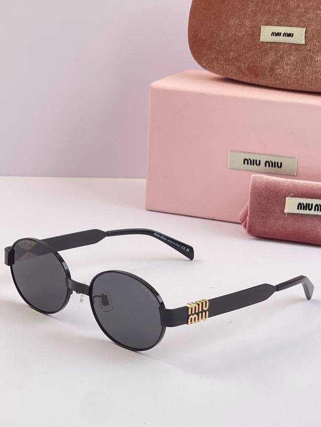 MiuMiu Sunglasses 821495-1