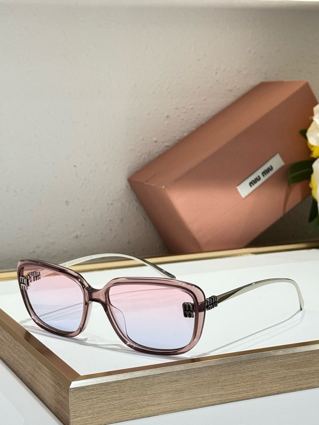 MiuMiu Sunglasses 821498-2